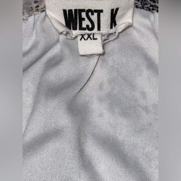 Snake Print Animal West K Gray Black Tie-Front Keyhole Blouse XXL - Picture 7 of 9